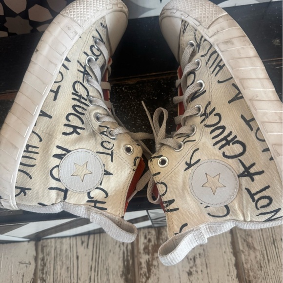 Converse Winter White High-Tops with Black “NOT A CHUCK” wording- so fun &unique - Picture 4 of 12
